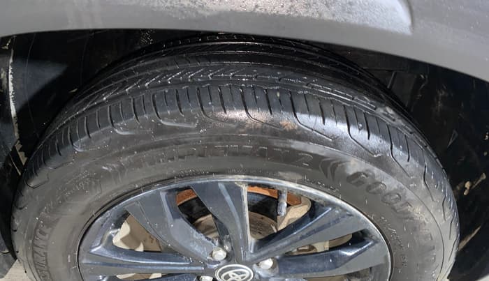 2024 Toyota Urban Cruiser Taisor G 1.0 Petrol AT, Petrol, Automatic, 6,705 km, Right Front Tyre Tread
