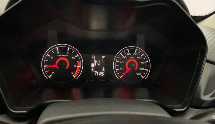 2018 Mahindra KUV 100 NXT K2 P 6 STR, CNG, Manual, 17,112 km, Odometer Image