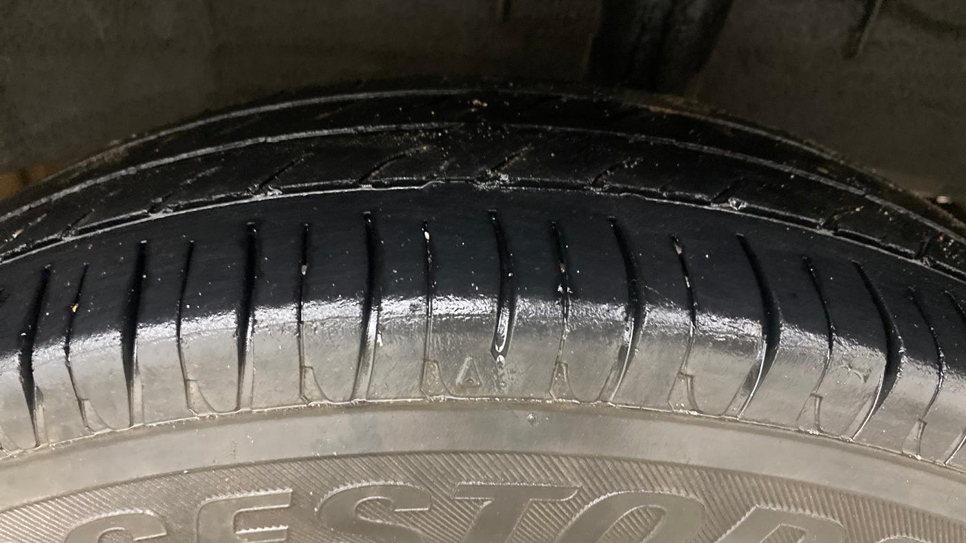 2016 Renault Kwid RXT 0.8, Petrol, Manual, 62,073 km, Left Rear Tyre Tread