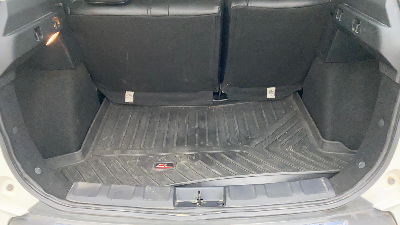 2022 Tata NEXON XZA PLUS (O) PETROL, Petrol, Automatic, 30,129 km, Boot Inside