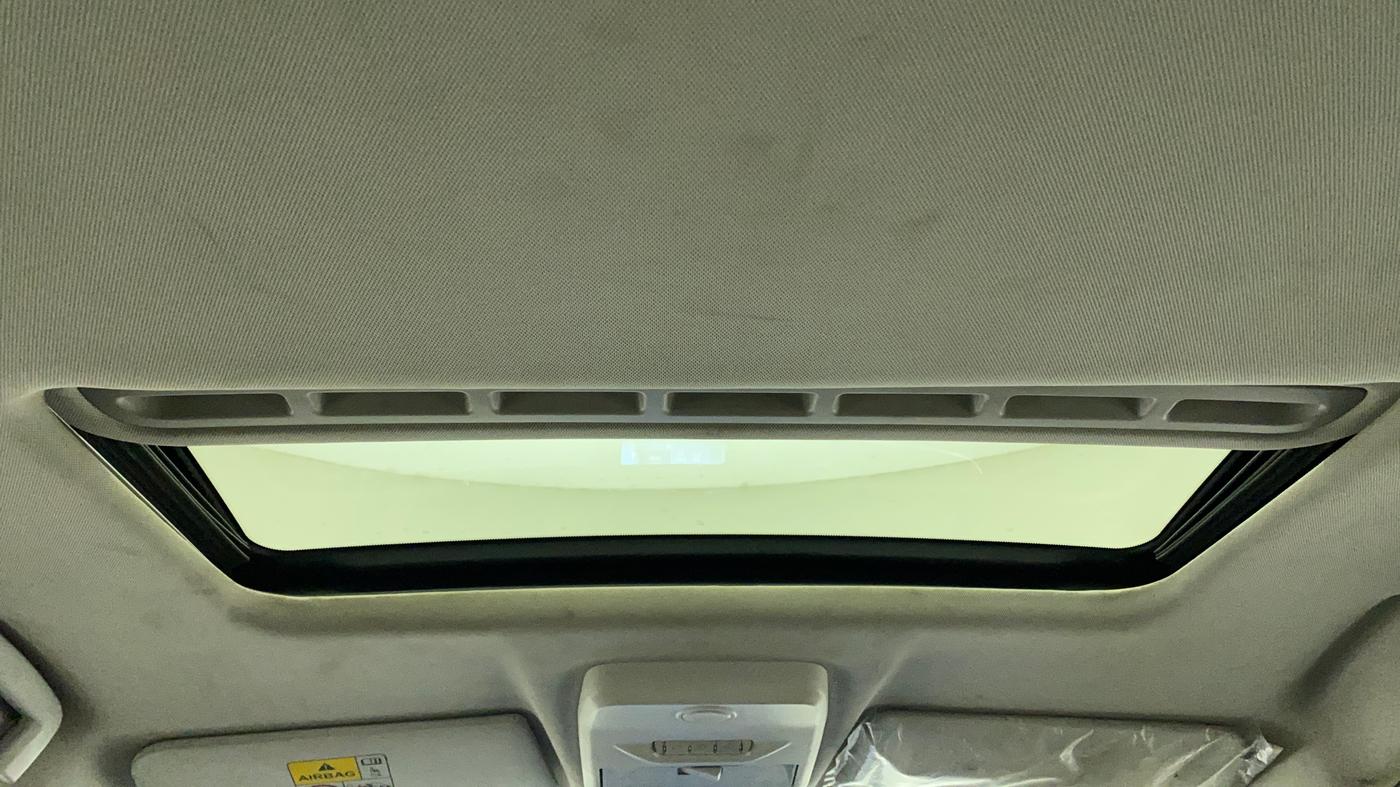 2022 Tata NEXON XZA PLUS (O) PETROL, Petrol, Automatic, 30,129 km, Moonroof/ Sunroof