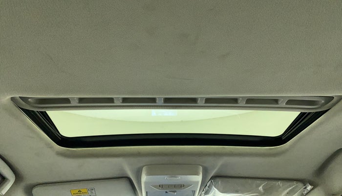 2022 Tata NEXON XZA PLUS (O) PETROL, Petrol, Automatic, 30,129 km, Moonroof/ Sunroof