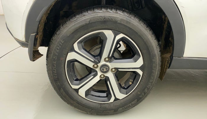 2022 Tata NEXON XZA PLUS (O) PETROL, Petrol, Automatic, 30,129 km, Right Rear Wheel