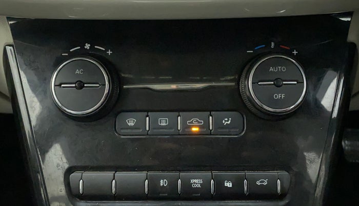2022 Tata NEXON XZA PLUS (O) PETROL, Petrol, Automatic, 30,129 km, Automatic Climate Control