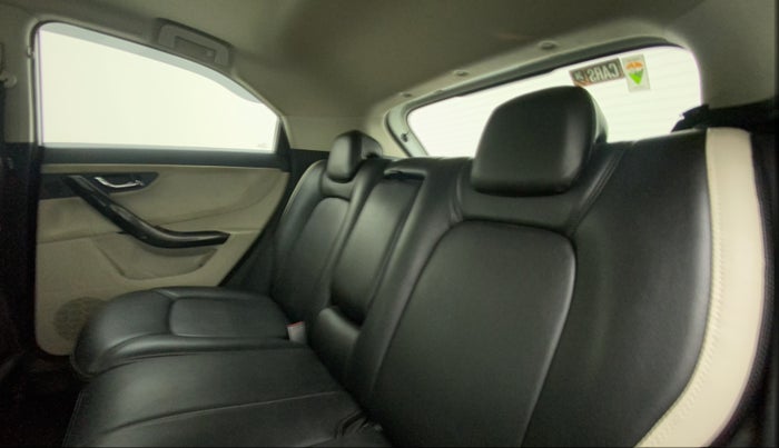 2022 Tata NEXON XZA PLUS (O) PETROL, Petrol, Automatic, 30,129 km, Right Side Rear Door Cabin