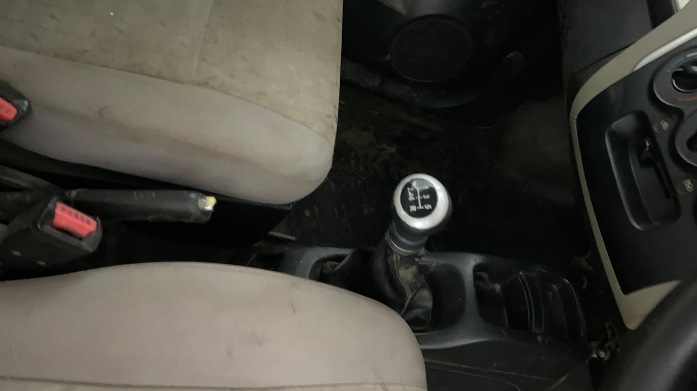 2014 Maruti Wagon R 1.0 VXI, Petrol, Manual, 88,258 km, Gear Lever
