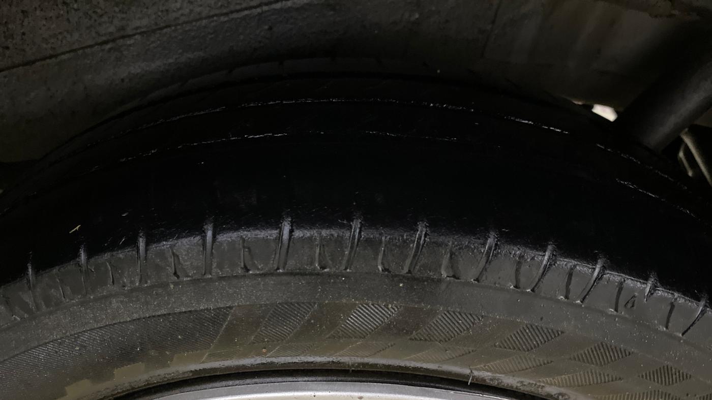 2014 Maruti Wagon R 1.0 VXI, Petrol, Manual, 88,258 km, Left Rear Tyre Tread