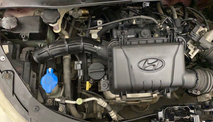 2015 Hyundai i10 SPORTZ 1.1, Petrol, Manual, 55,435 km, Engine View - Right