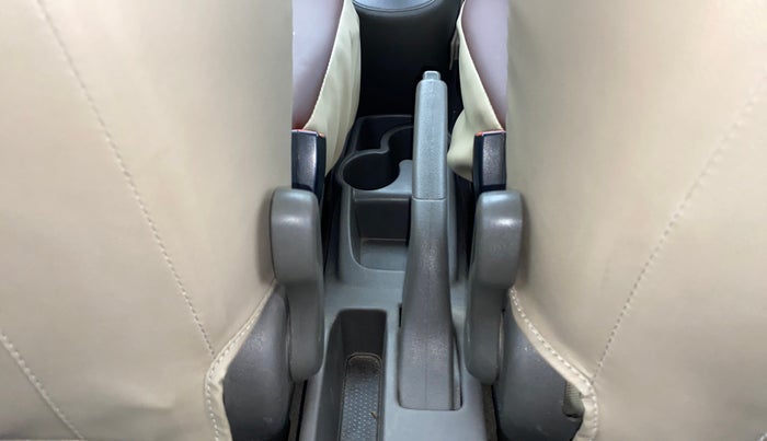 2015 Hyundai i10 SPORTZ 1.1, Petrol, Manual, 55,435 km, Driver Side Adjustment Panel