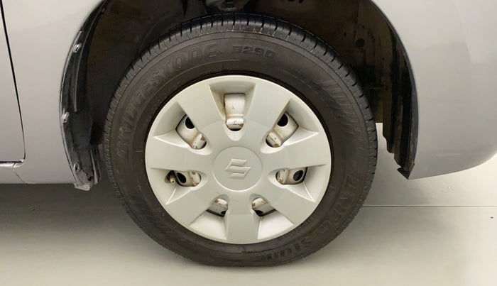 2014 Maruti Wagon R 1.0 LXI CNG, CNG, Manual, 56,662 km, Right Front Wheel
