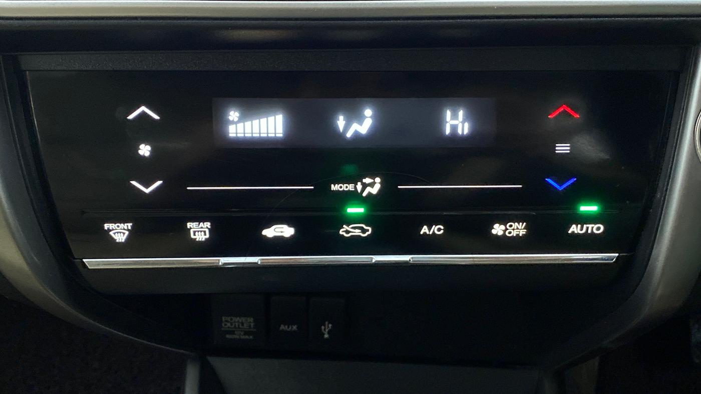 2015 Honda City VX CVT PETROL, Petrol, Automatic, 51,536 km, Automatic Climate Control