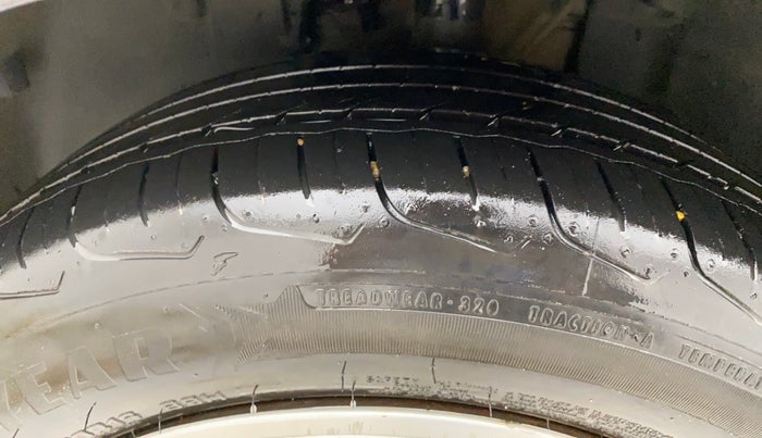 2021 Tata ALTROZ XT PETROL, Petrol, Manual, 97,041 km, Left Front Tyre Tread