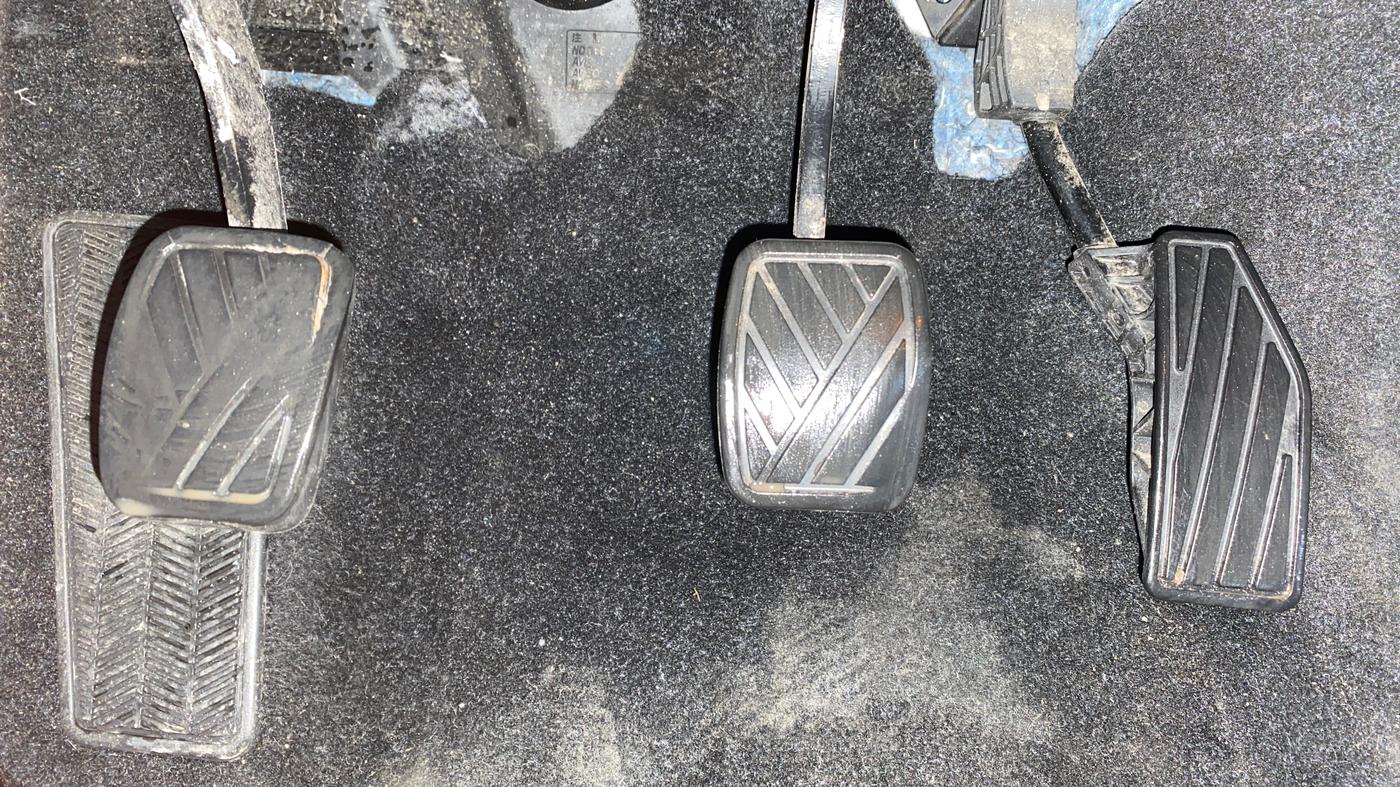2023 Maruti Baleno  ZETA CNG 1.2L, CNG, Manual, 1,06,919 km, Pedals