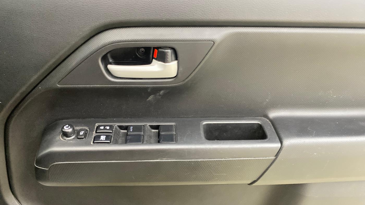 2025 Maruti New Wagon-R ZXI PLUS 1.2 AMT, Petrol, Automatic, 15,963 km, Driver Side Door Panels Control