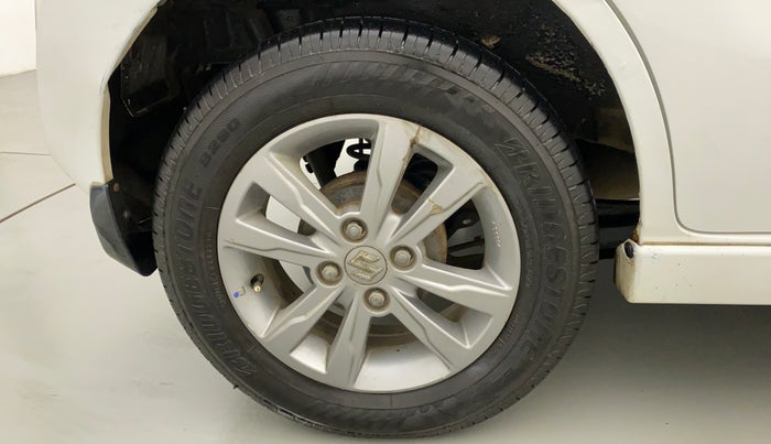 2013 Maruti Wagon R Stingray VXI, Petrol, Manual, 80,001 km, Right Rear Wheel