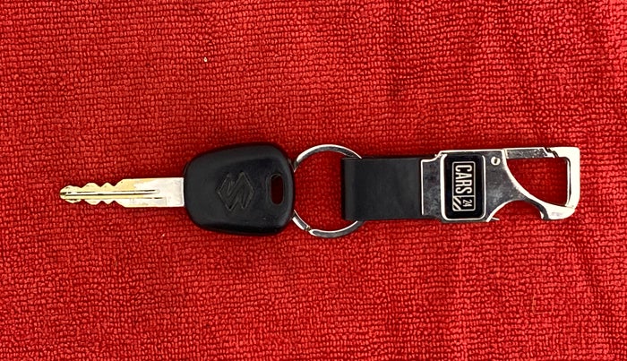 2015 Maruti Alto 800 LXI, Petrol, Manual, 91,496 km, Key Close Up