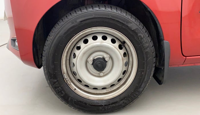 2021 Datsun Redi Go A, Petrol, Manual, 2,846 km, Left Front Wheel