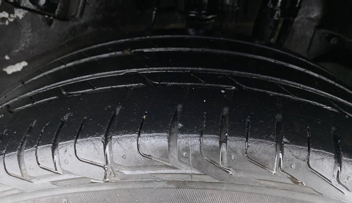 2018 Tata NEXON XZA + 1.2 PETROL A/T, Petrol, Automatic, 55,298 km, Left Rear Tyre Tread