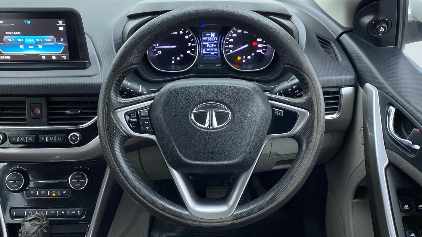 2018 Tata NEXON XZA + 1.2 PETROL A/T, Petrol, Automatic, 55,298 km, Steering Wheel Close Up