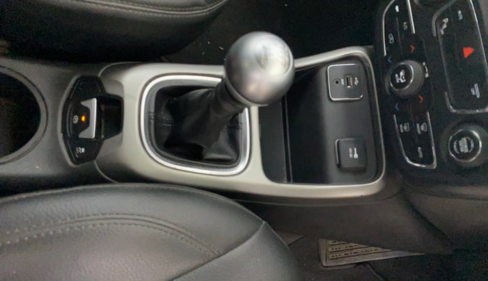 2017 Jeep Compass LONGITUDE (O) 2.0 DIESEL, Diesel, Manual, 88,851 km, Gear Lever