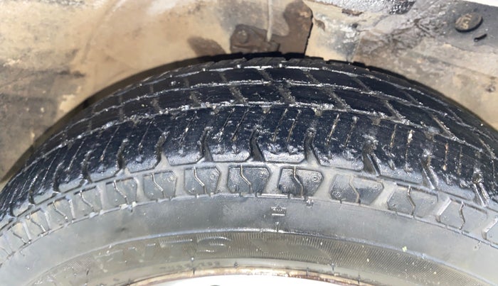 2016 Maruti Wagon R 1.0 LXI CNG, CNG, Manual, 50,346 km, Right Front Tyre Tread