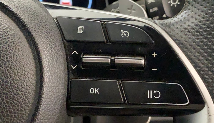 2022 Hyundai ALCAZAR 2.0 SIGNATURE (O) AT 6STR, CNG, Automatic, 32,844 km, Adaptive Cruise Control