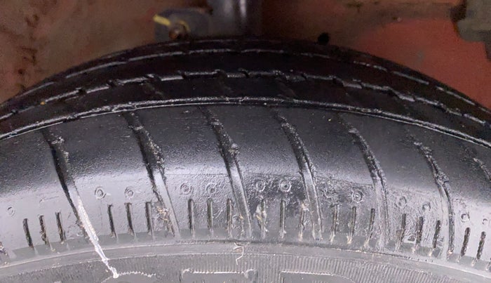 2017 Maruti Celerio ZXI AMT, Petrol, Automatic, 79,364 km, Right Front Tyre Tread
