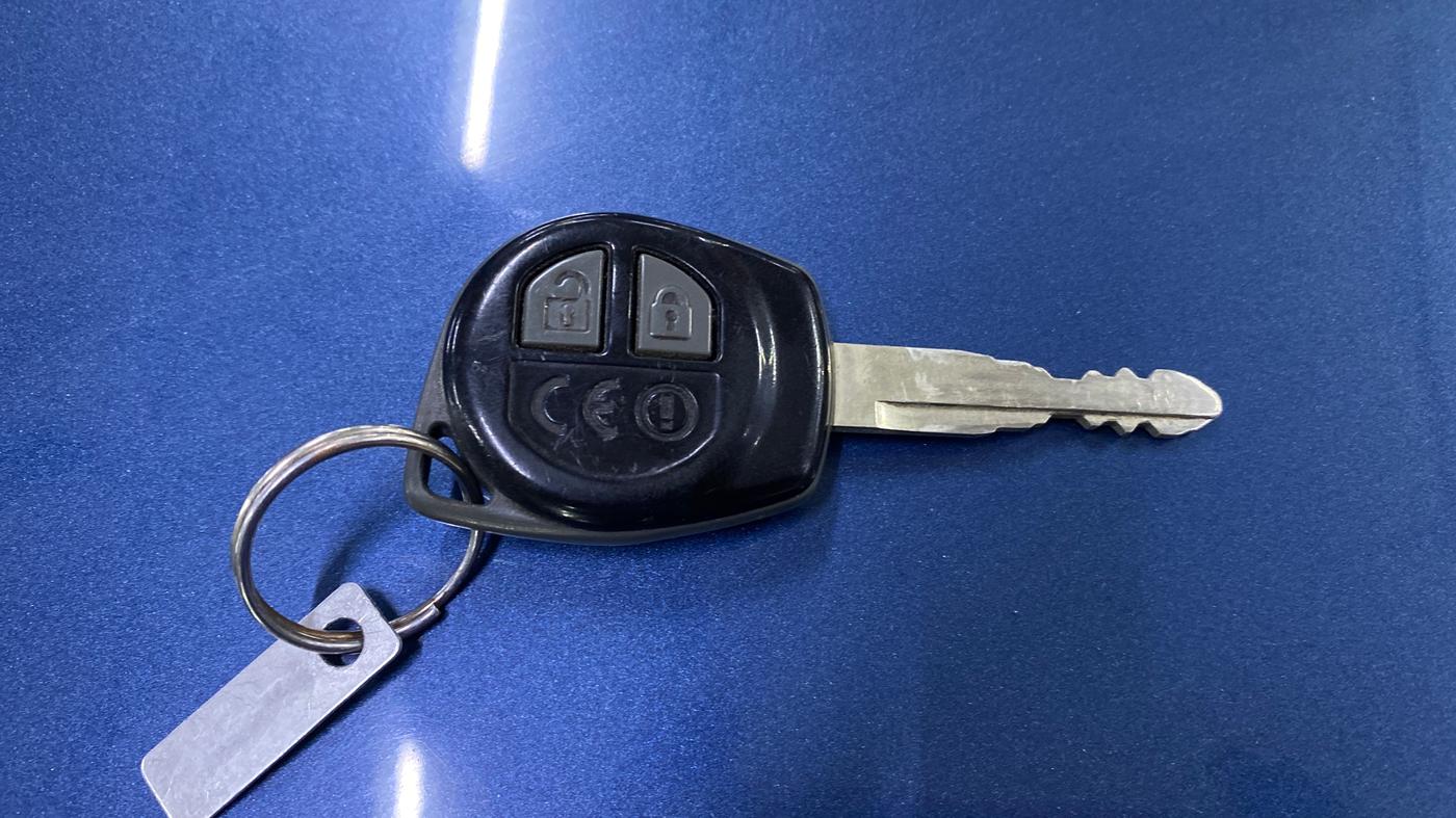 2016 Maruti Baleno DELTA CVT PETROL 1.2, Petrol, Automatic, 58,462 km, Key Close Up
