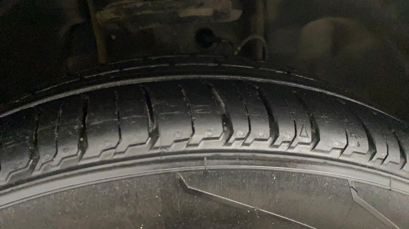 2023 Tata Tiago XZ PLUS PETROL, Petrol, Manual, 41,496 km, Right Front Tyre Tread