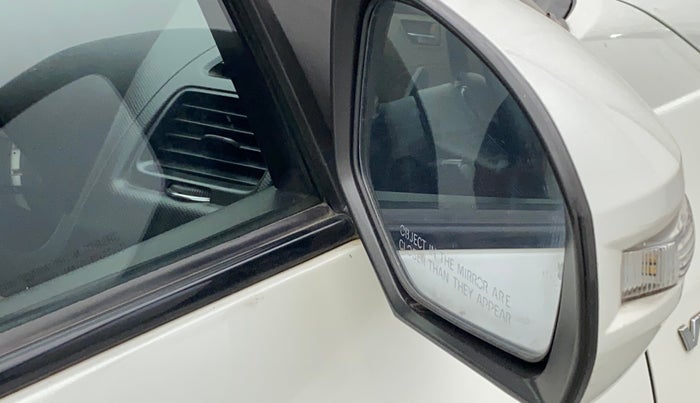 2012 Maruti Swift Dzire VXI, Petrol, Manual, 79,303 km, Right rear-view mirror - Mirror motor not working