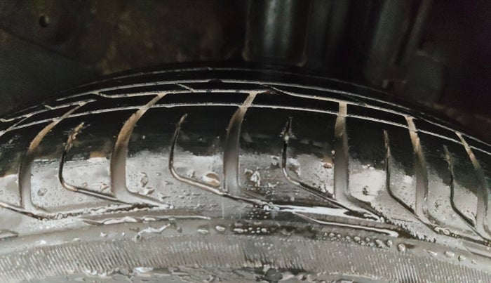 2023 Tata NEXON XZ PLUS PETROL, Petrol, Manual, 30,514 km, Left Rear Tyre Tread