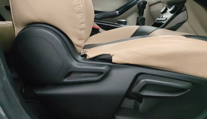 2023 Tata NEXON XZ PLUS PETROL, Petrol, Manual, 30,514 km, Driver Side Adjustment Panel