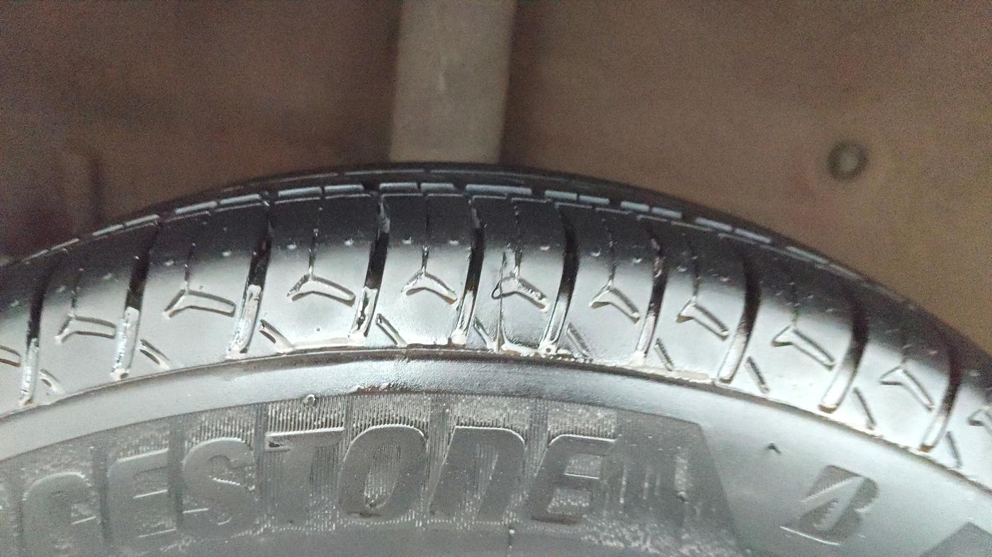 2017 Maruti Celerio ZXI AMT, Petrol, Automatic, 35,097 km, Right Rear Tyre Tread