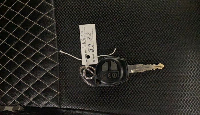 2016 Maruti Baleno DELTA PETROL 1.2, Petrol, Manual, 72,140 km, Key Close Up