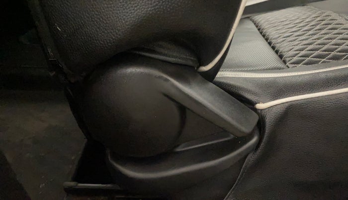 2016 Maruti Baleno DELTA PETROL 1.2, Petrol, Manual, 72,140 km, Driver Side Adjustment Panel