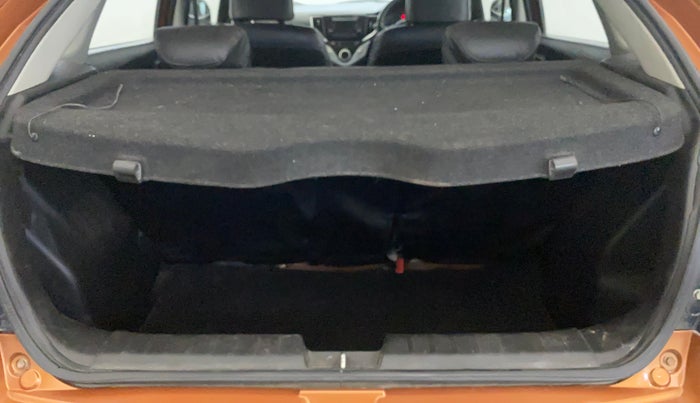 2016 Maruti Baleno DELTA PETROL 1.2, Petrol, Manual, 72,140 km, Boot Inside