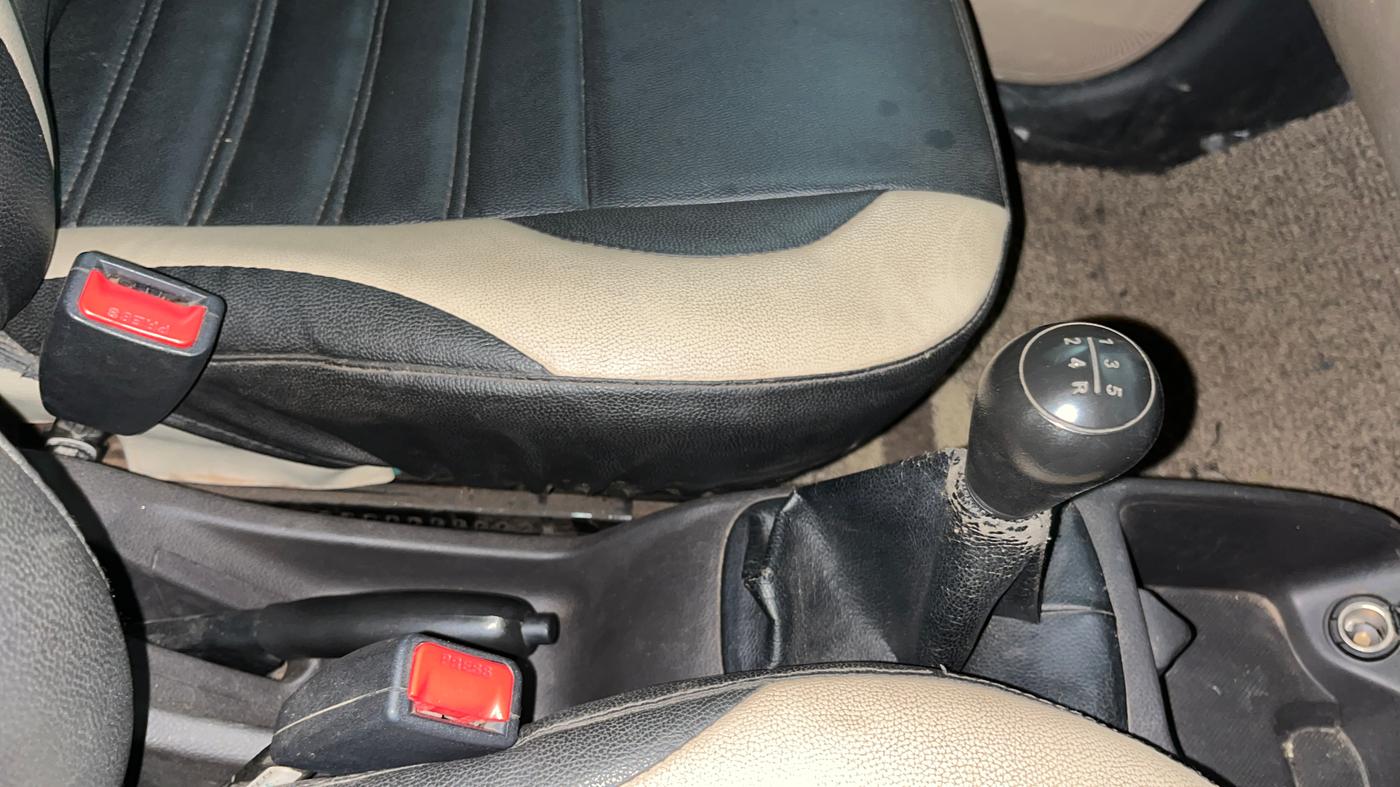 2018 Hyundai Eon ERA +, Petrol, Manual, 41,518 km, Gear Lever