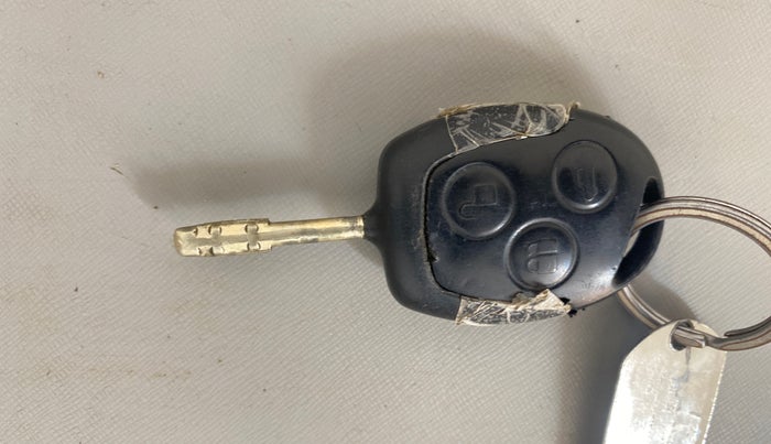 2012 Ford Figo TITANIUM 1.2 PETROL, Petrol, Manual, 66,507 km, Key Close Up