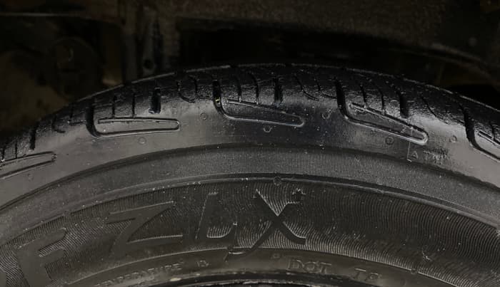 2016 Maruti Alto 800 LXI, Petrol, Manual, 81,698 km, Right Rear Tyre Tread