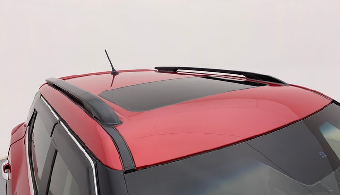 2021 Mahindra XUV300 W8 (O) 1.2 PETROL, Petrol, Manual, 48,853 km, Roof