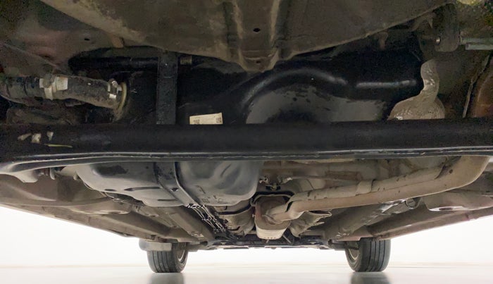 2021 Mahindra XUV300 W8 (O) 1.2 PETROL, Petrol, Manual, 48,853 km, Rear Underbody