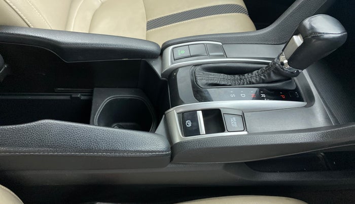 2019 Honda Civic 1.8L I-VTEC VX CVT, Petrol, Automatic, 31,018 km, Gear Lever