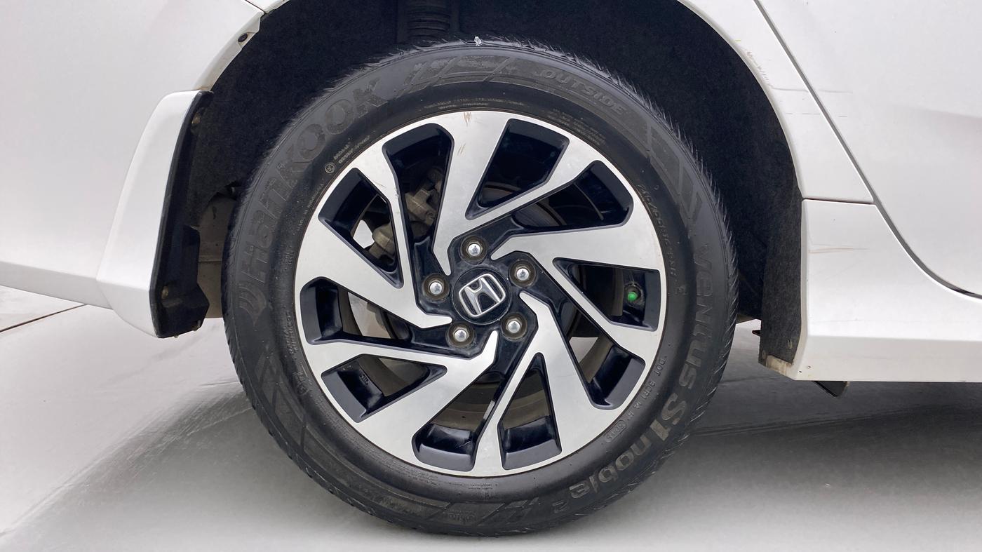 2019 Honda Civic 1.8L I-VTEC VX CVT, Petrol, Automatic, 31,018 km, Right Rear Wheel