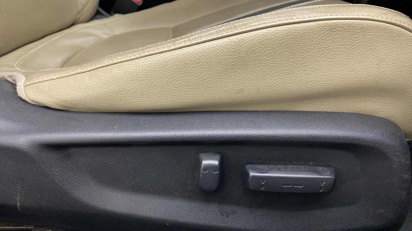 2019 Honda Civic 1.8L I-VTEC VX CVT, Petrol, Automatic, 31,018 km, Driver Side Adjustment Panel