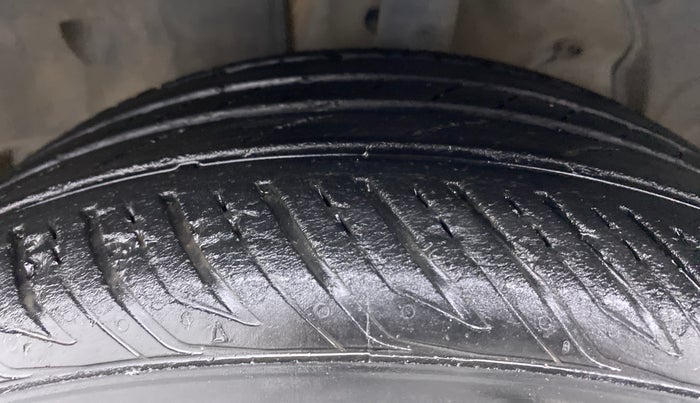 2019 Honda Civic 1.8L I-VTEC VX CVT, Petrol, Automatic, 31,018 km, Left Front Tyre Tread