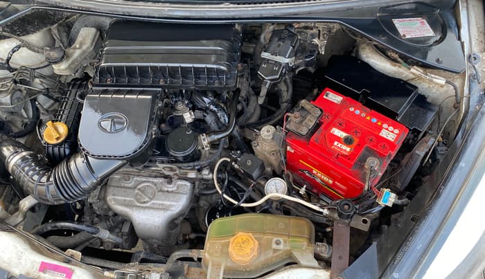 2019 Tata Tiago XZ PLUS PETROL, CNG, Manual, 1,02,379 km, Engine View - Left