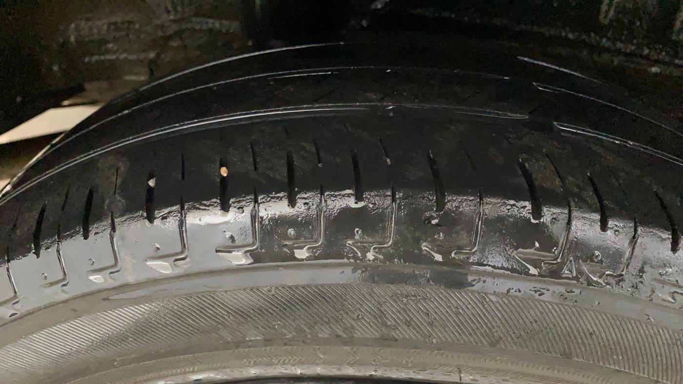 2019 Honda Amaze 1.2L I-VTEC S, CNG, Manual, 32,893 km, Right Rear Tyre Tread
