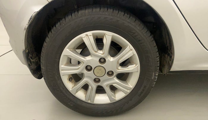 2018 Tata Tiago XZ PETROL, Petrol, Manual, 76,127 km, Right Rear Wheel