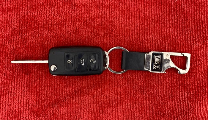 2012 Volkswagen Vento HIGHLINE DIESEL, Diesel, Manual, 75,455 km, Key Close Up