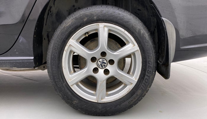 2012 Volkswagen Vento HIGHLINE DIESEL, Diesel, Manual, 75,455 km, Left Rear Wheel